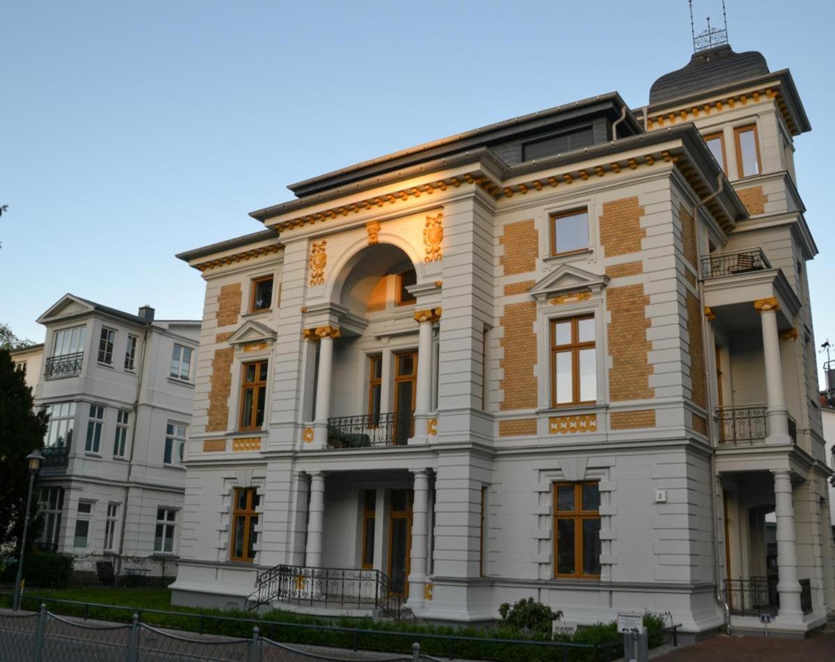 Moderne Fewo Mit Balkon, Hochwertig Apartamento Heringsdorf  Exterior foto